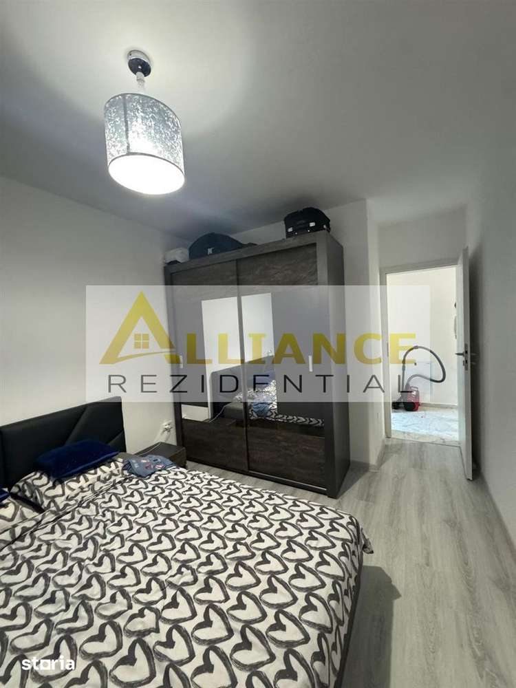 APARTAMENT 3 CAMERE DE VÂNZARE - COMPLEX PALM RESIDENCE — fotografia 3