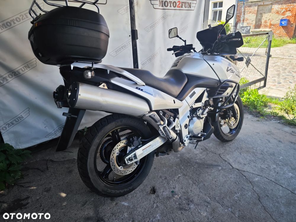 Suzuki V-STROM - 3