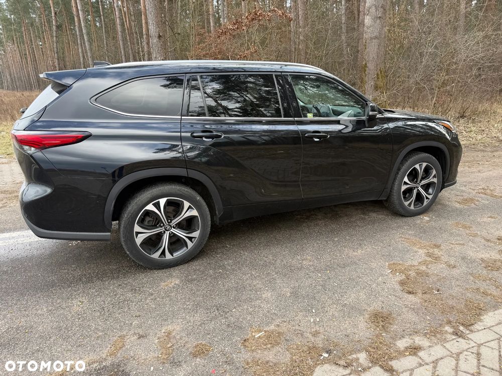 Toyota Highlander 2.5 Hybrid Executive - 10