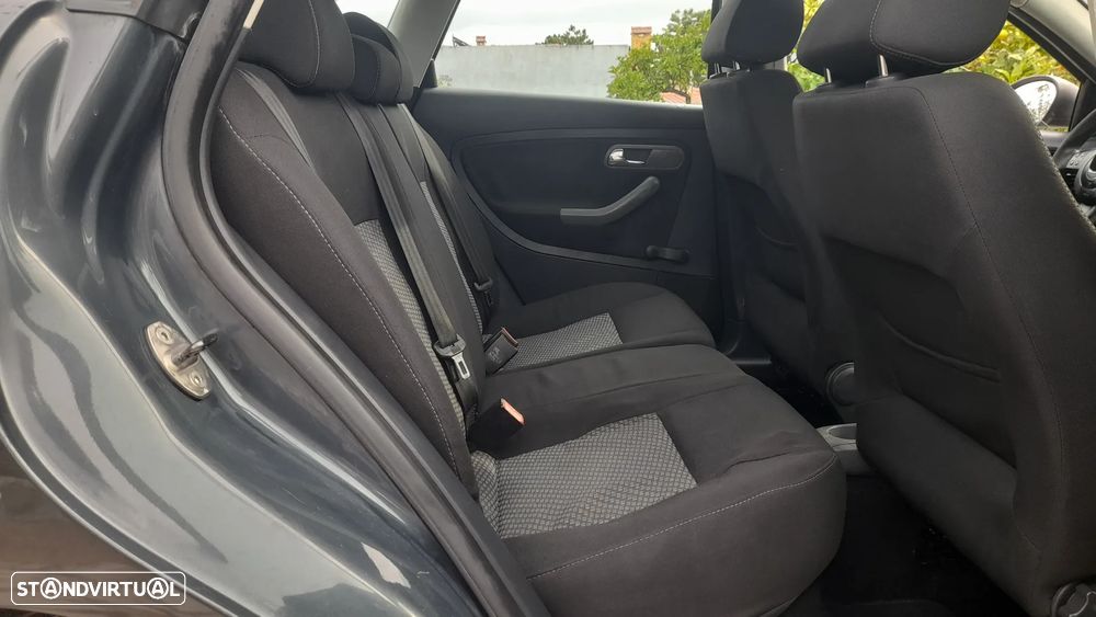 SEAT Ibiza 1.2 12V Reference - 27