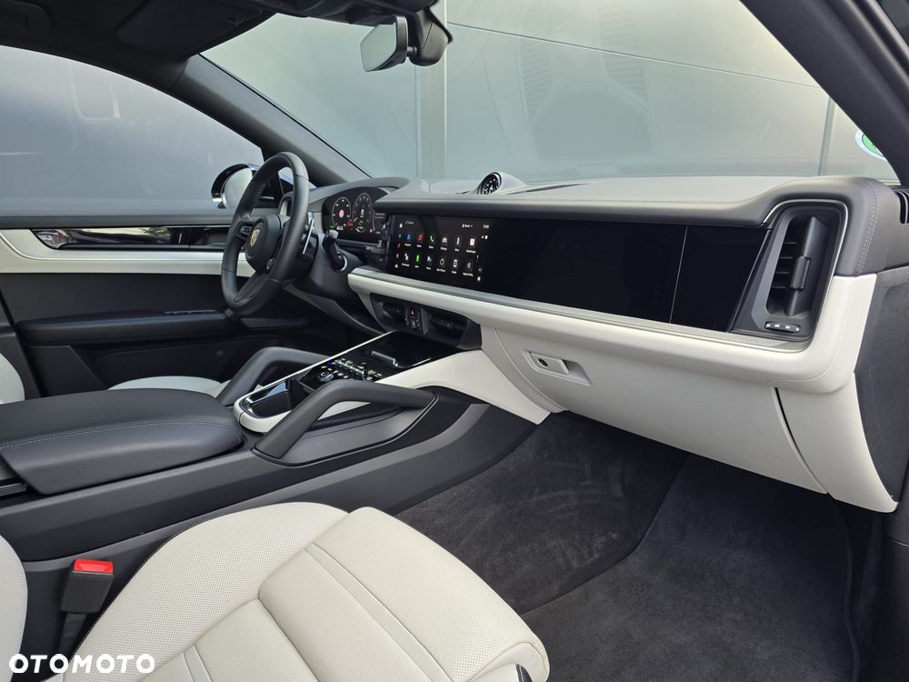 Porsche Cayenne S E-Hybrid PHEV - 14