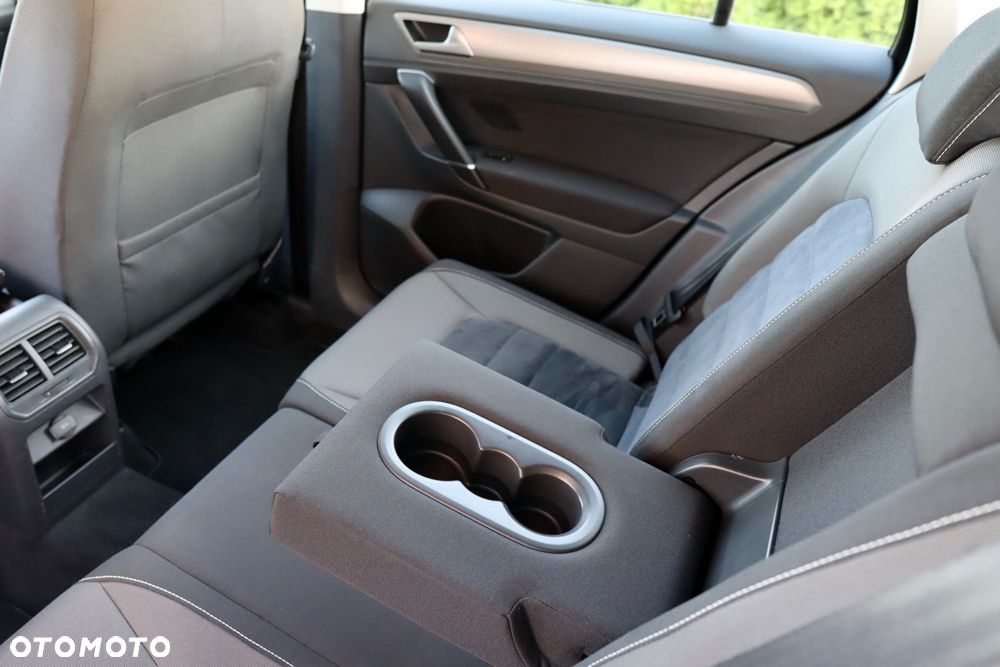 Volkswagen Golf Sportsvan SV 1.6 TDI BMT Highline DSG - 23