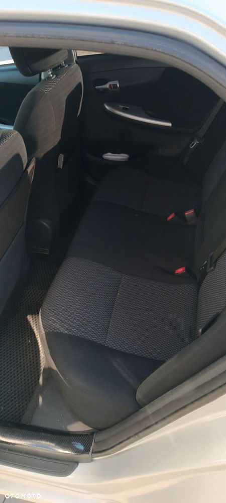 Toyota Corolla 1.6 Premium - 7