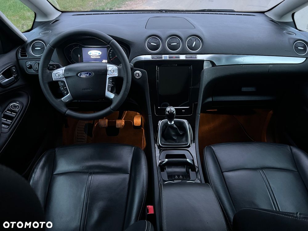 Ford S-Max 2.0 TDCi Titanium - 16