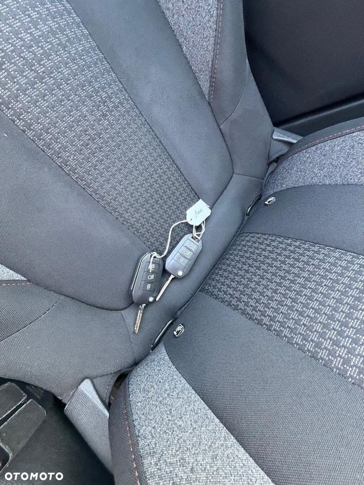 Peugeot 3008 BlueHDi 130 Stop & Start EAT8 Active Pack - 16