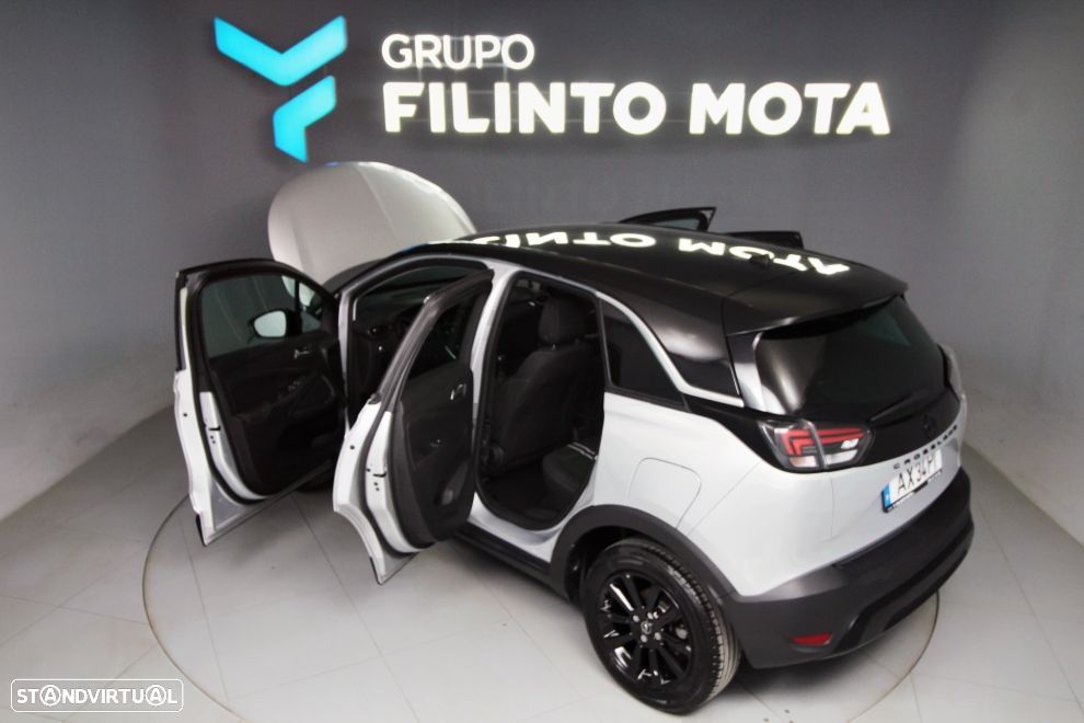 Opel Crossland 1.2 T Design & Tech - 11