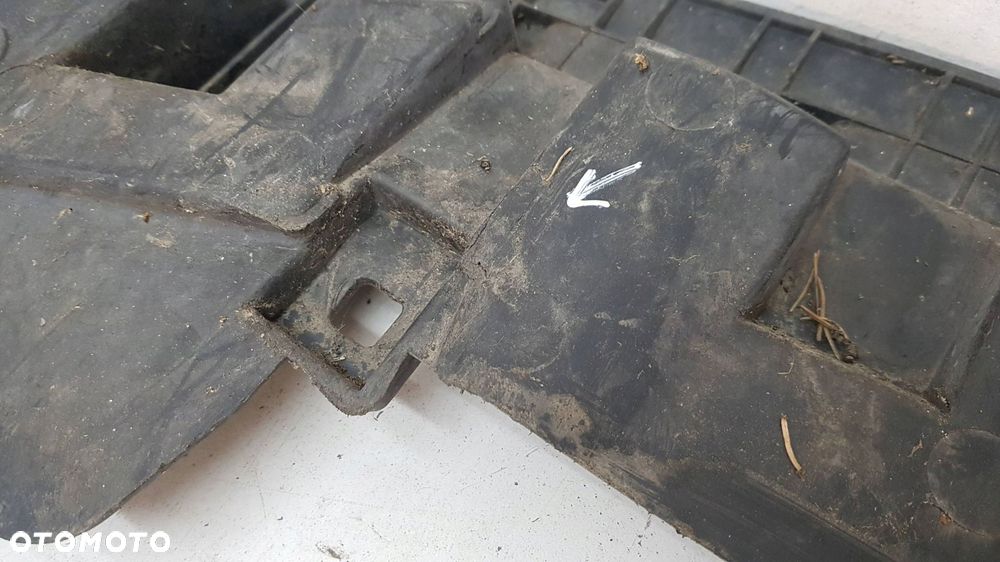 audi a3 rs3 8v4 osłona płyta pod zderzak przód przedni wzmocnienie - 9