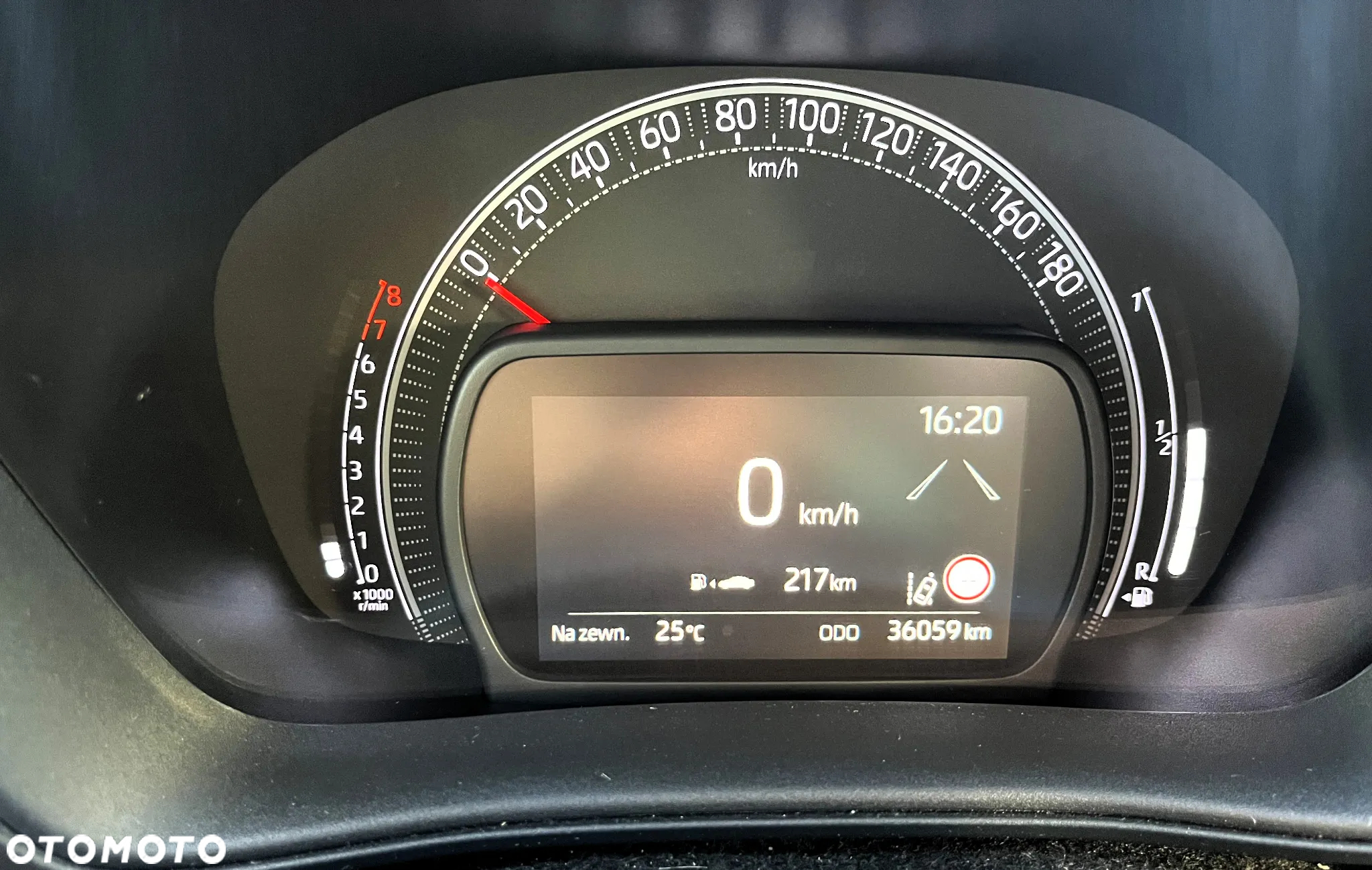 Toyota Aygo 1.0 VVT-i Color Edition - 8