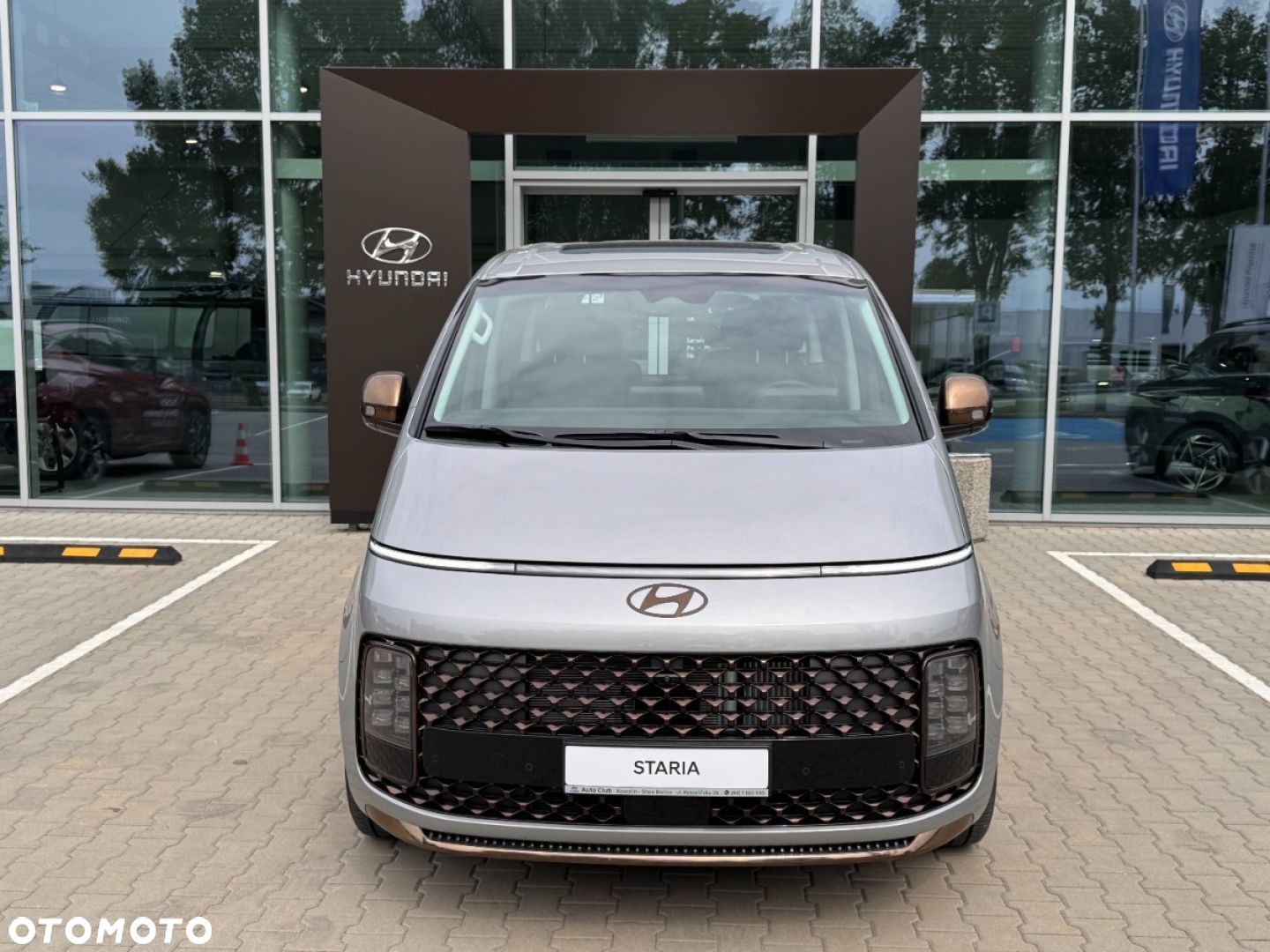 Hyundai Staria - 9