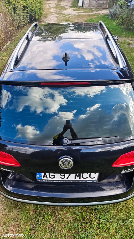 Volkswagen Passat Variant 2.0 TDI 4Motion DSG BlueMotion Tech Exclusive - 8