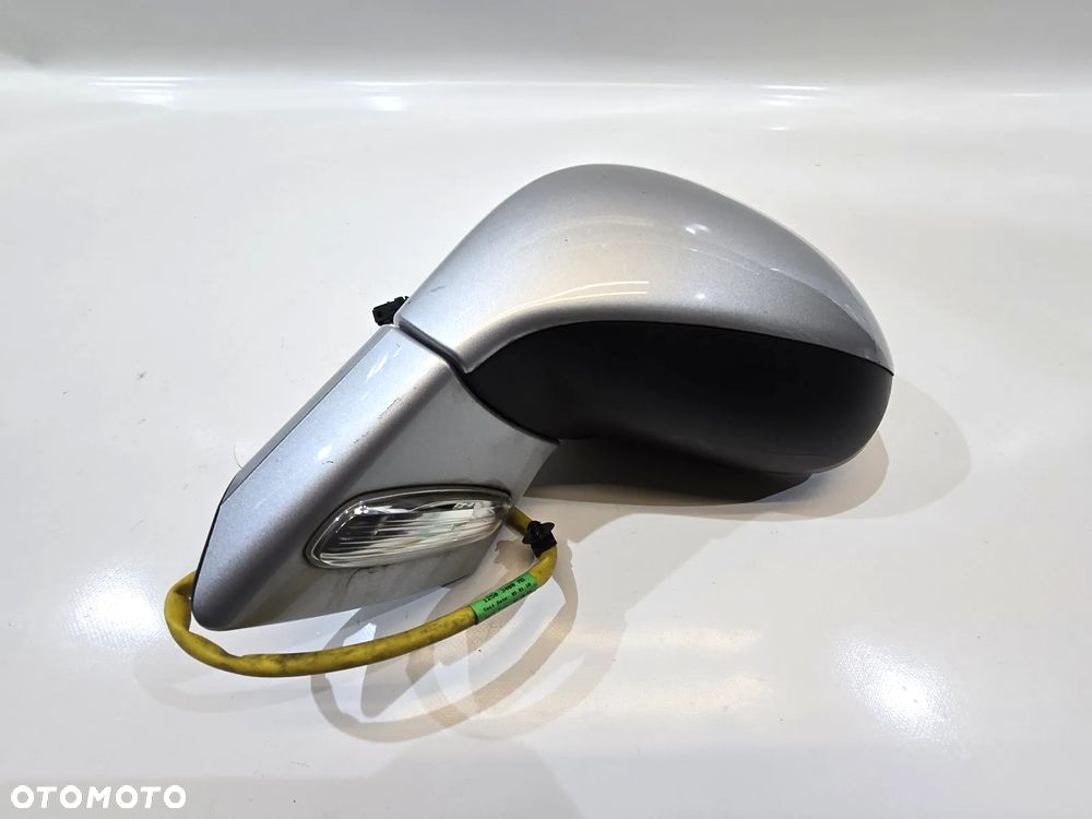 lusterko lewe peuegot 308 II t7 07-13r eur