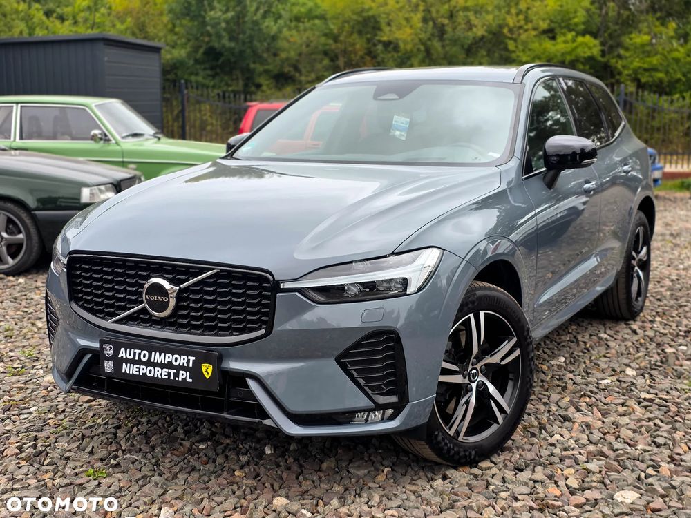 Volvo XC 60 B4 D AWD Plus Dark - 34