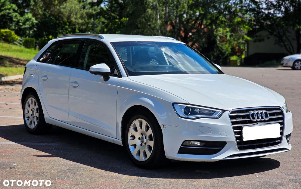 Audi A3 Sportback 2.0 TDI quattro Ambiente - 10