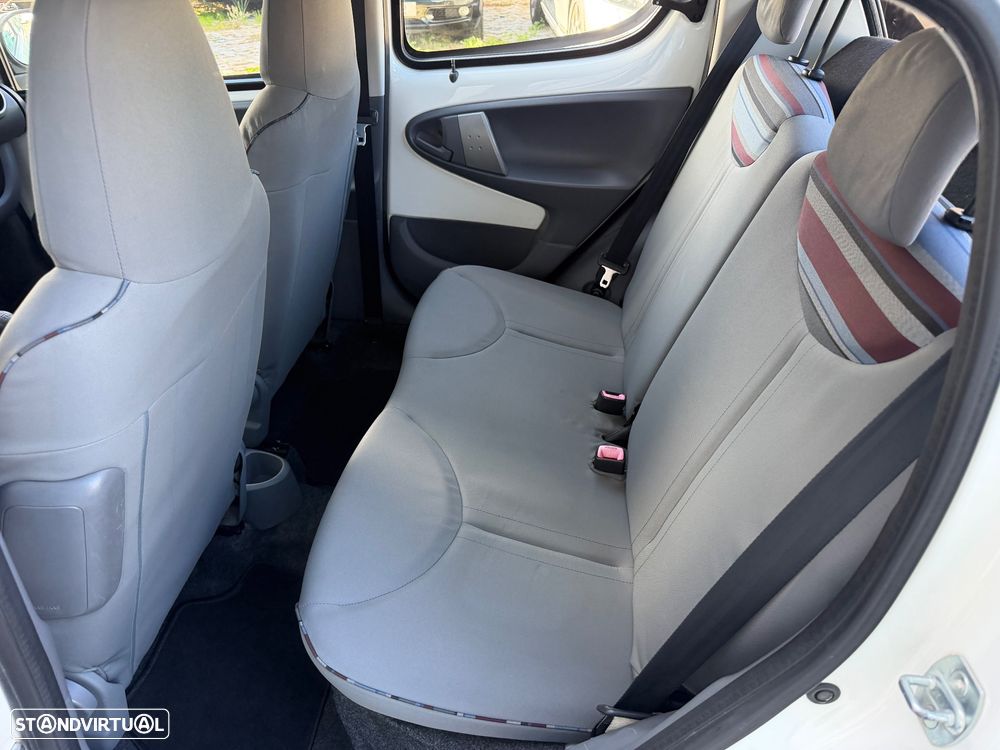 Citroën C1 1.0 Attraction - 8