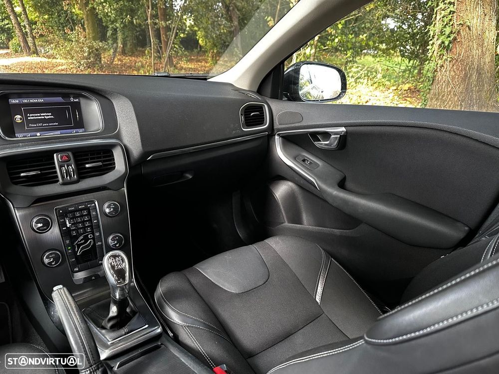Volvo V40 1.6 D2 Eco Summum - 17