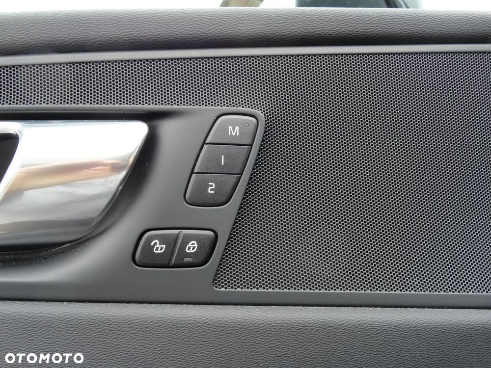 Volvo XC 60 B4 D Geartronic Inscription - 23