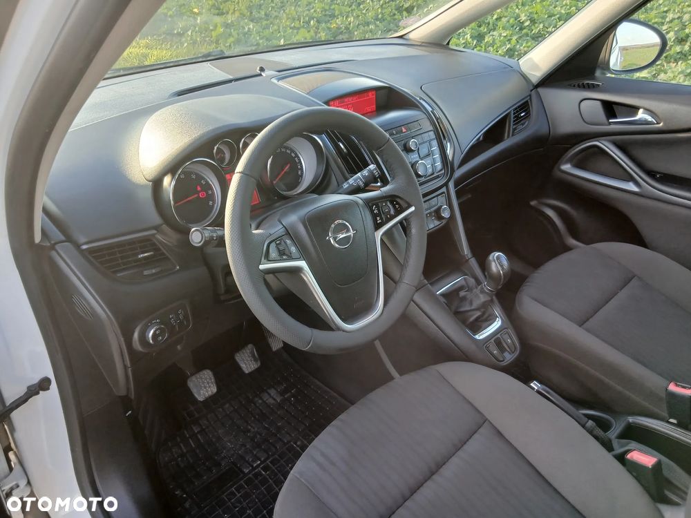 Opel Zafira Tourer 1.8 Selection - 5
