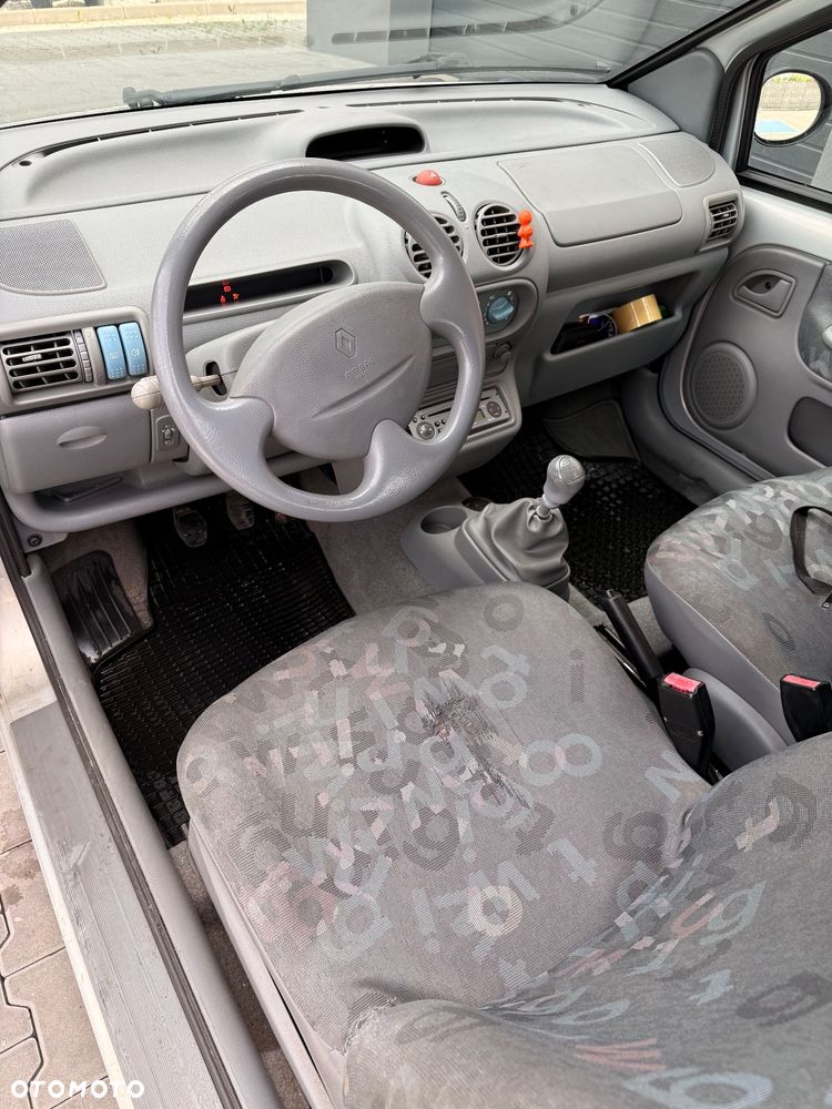 Renault Twingo - 7