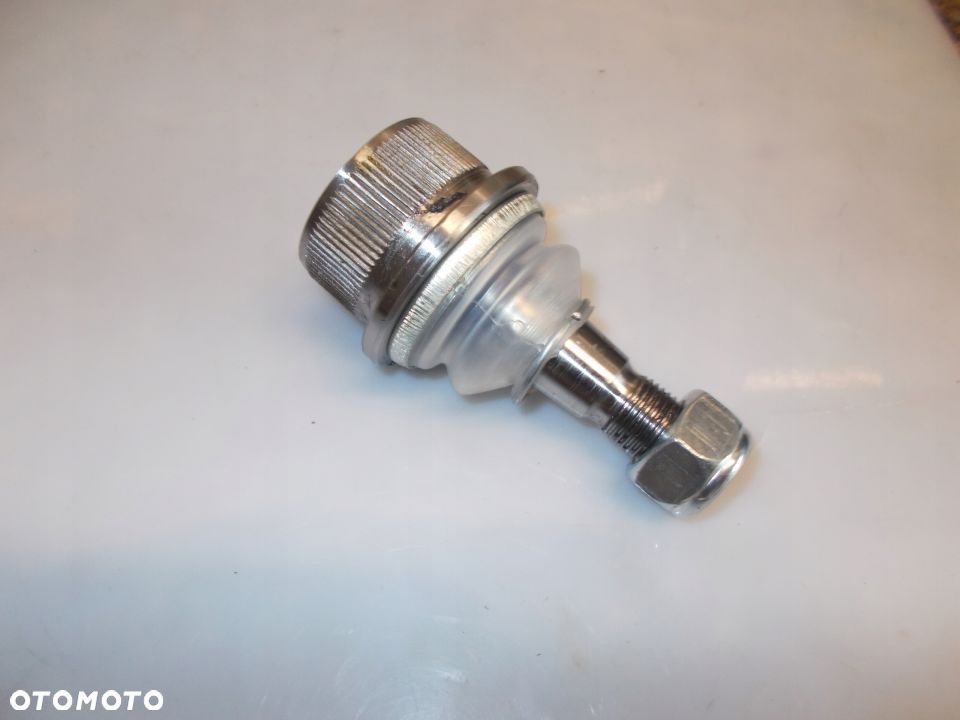 SWORZEŃ WAHACZA GÓRNY IVECO DAILY 2014- - 1