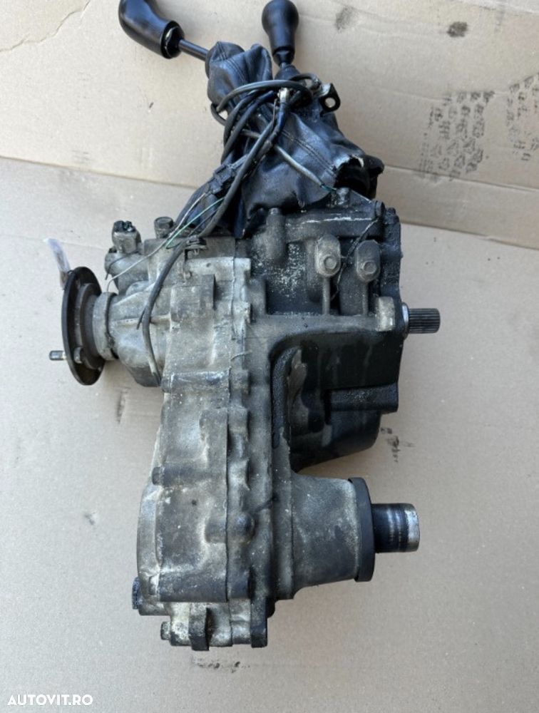 Cutie de transfer reductor Ford Ranger 2004 / Mazda BT-50 (1998-2006) - 115 CP cod cutie R51J