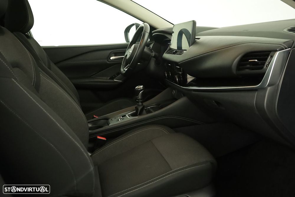 Nissan Qashqai 1.3 DIG-T N-Connecta - 20