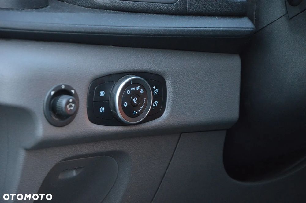 Ford TRANSIT L3H2 - 25
