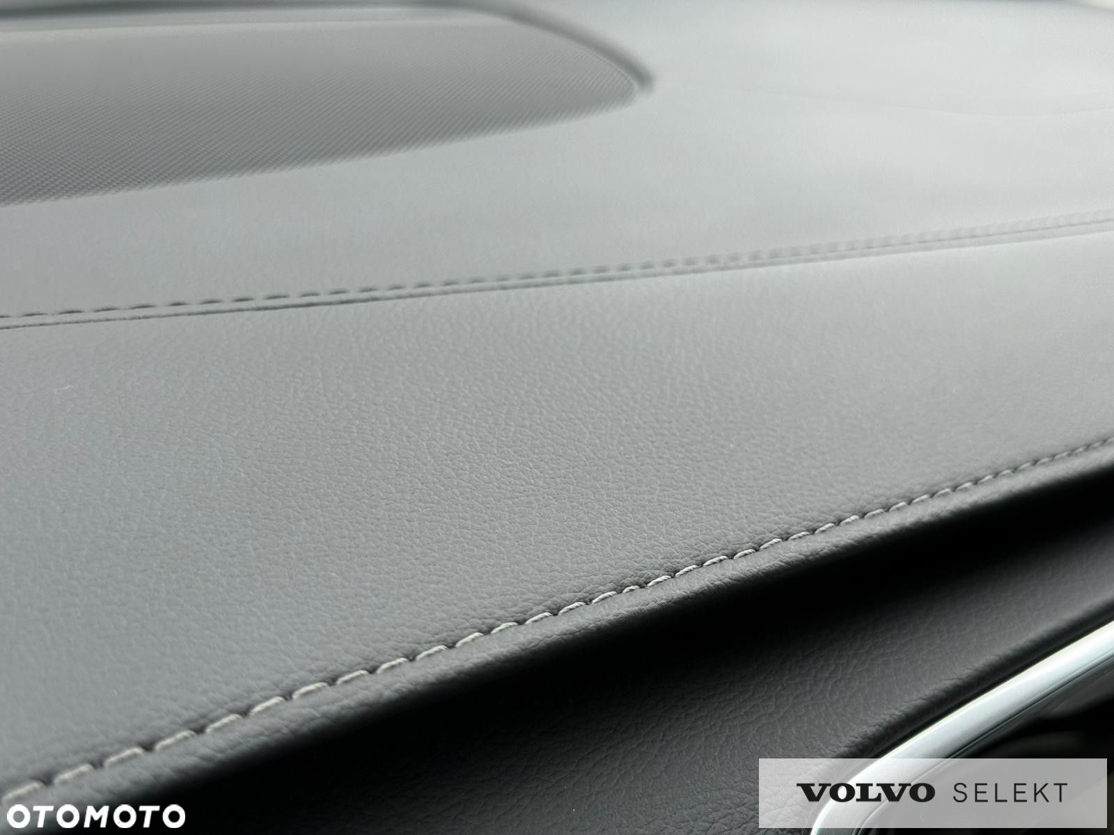 Volvo XC 90 - 34