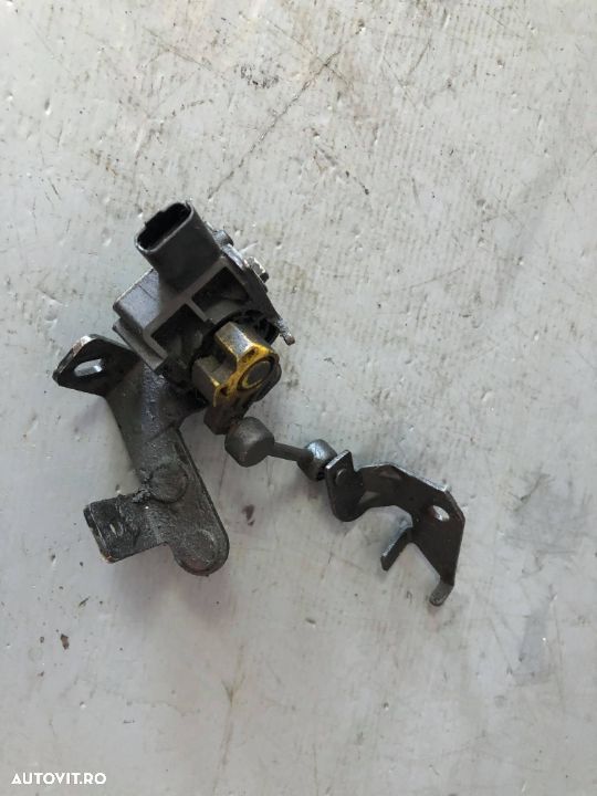 senzor far dreapta  3.0 hdi  dt20c citroen c5 peugeot 407 - 1