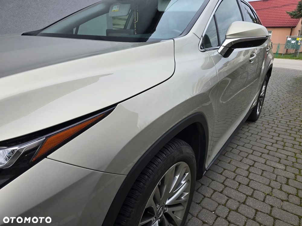 Lexus RX - 17