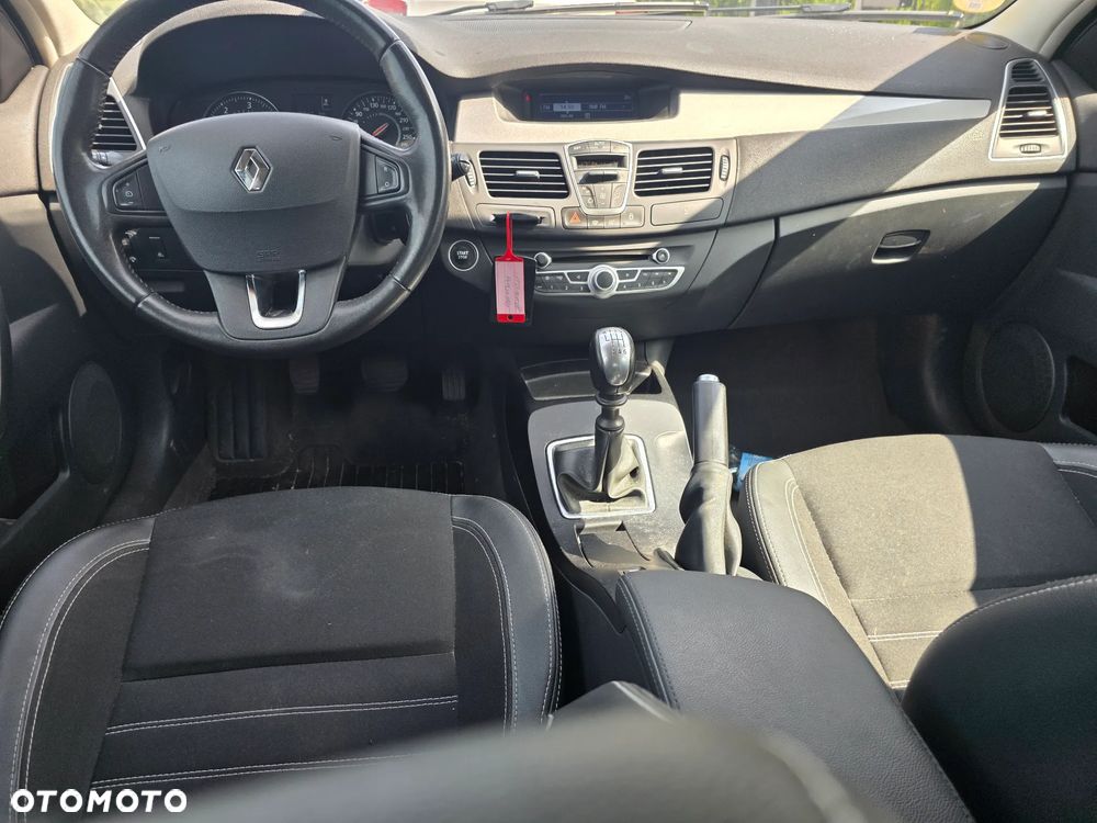 Renault Laguna 1.5 dCi Expression - 13