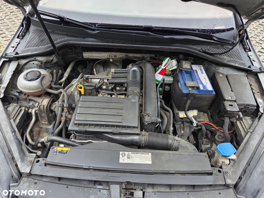 Volkswagen Golf Variant 1.4 TSI BMT Highline - 24