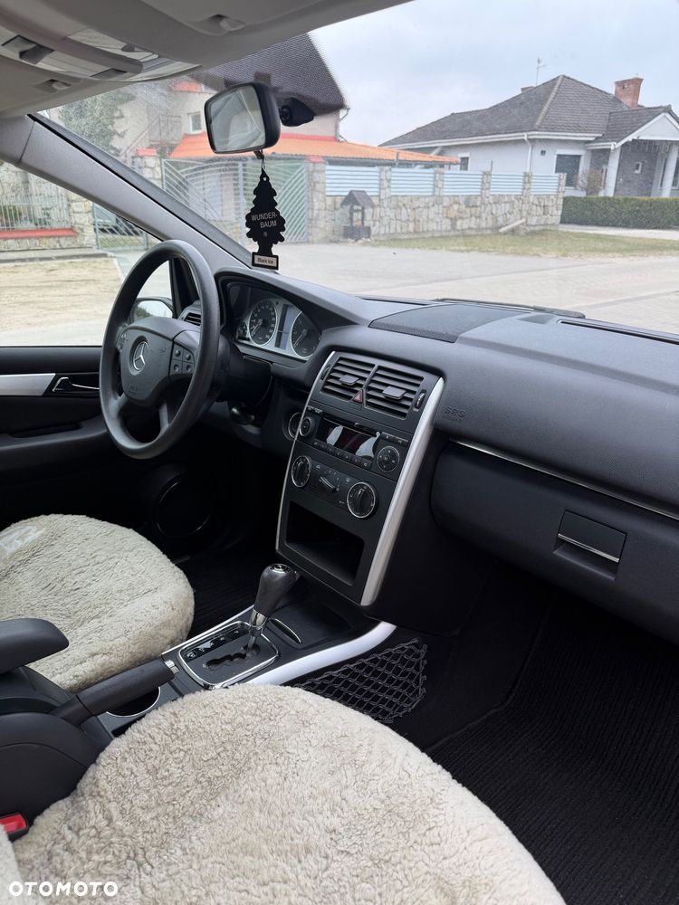 Mercedes-Benz Klasa B 170 Autotronic - 9