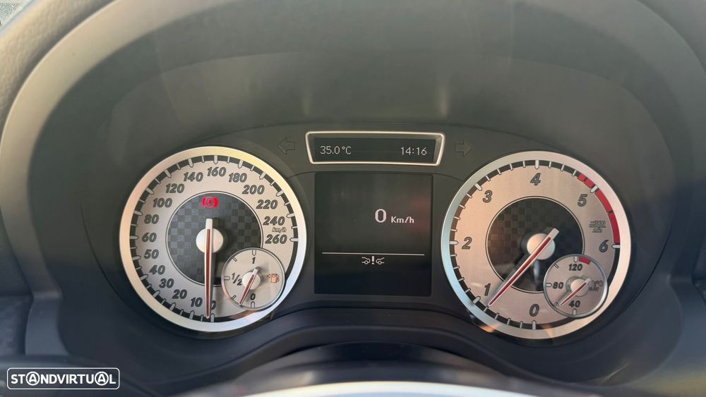 Mercedes-Benz A 200 CDI AMG Line - 25
