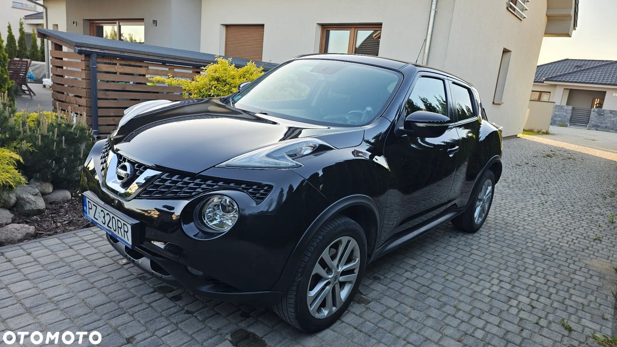 Nissan Juke 1.2 DIG-T Dynamic Edition EU6 - 1