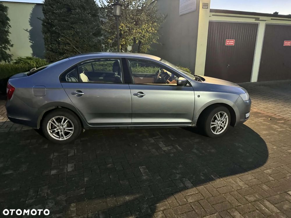 Skoda RAPID 1.2 TSI Active - 2