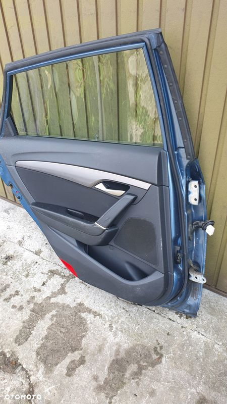 Hyundai i40 Kombi CW drzwi lewe tylne tył $ - 9