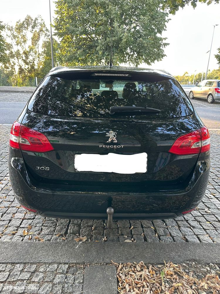Peugeot 308 - 4