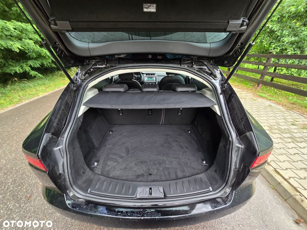Jaguar E-Pace D150 AWD HSE - 20