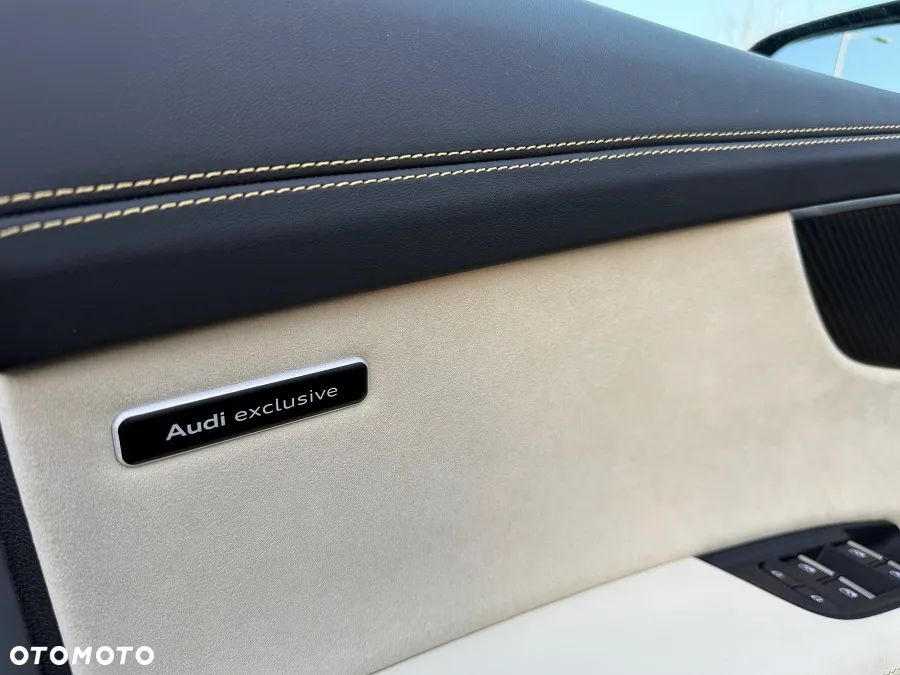 Audi RS Q8 TFSI quattro tiptronic - 14
