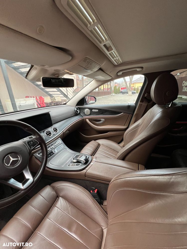 Mercedes-Benz E 220 d Aut. - 7