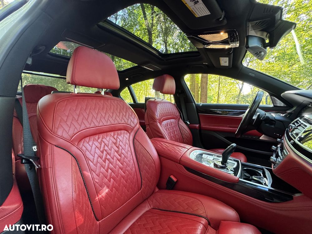 BMW Seria 7 750Li xDrive - 14