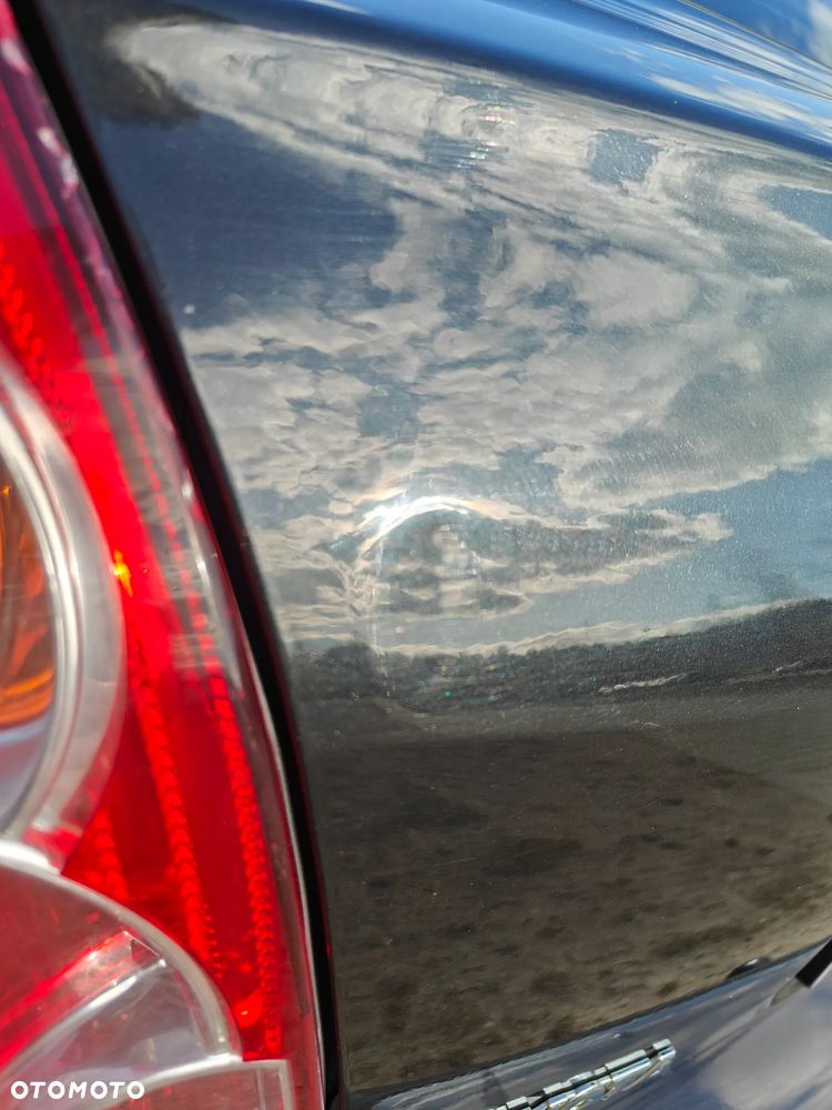 Toyota Avensis 2.0 D-4D Sol - 11