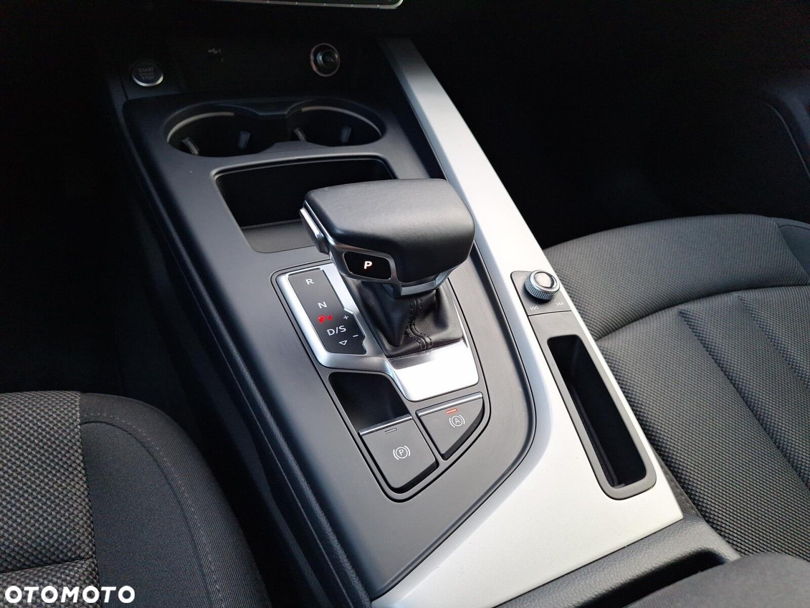 Audi A4 35 TFSI S tronic - 15