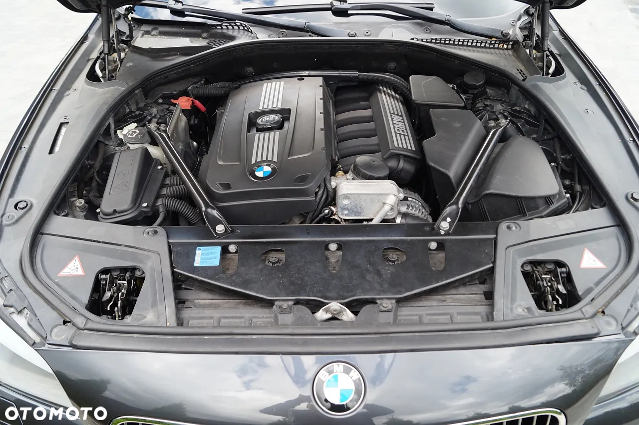 BMW Seria 5 - 25