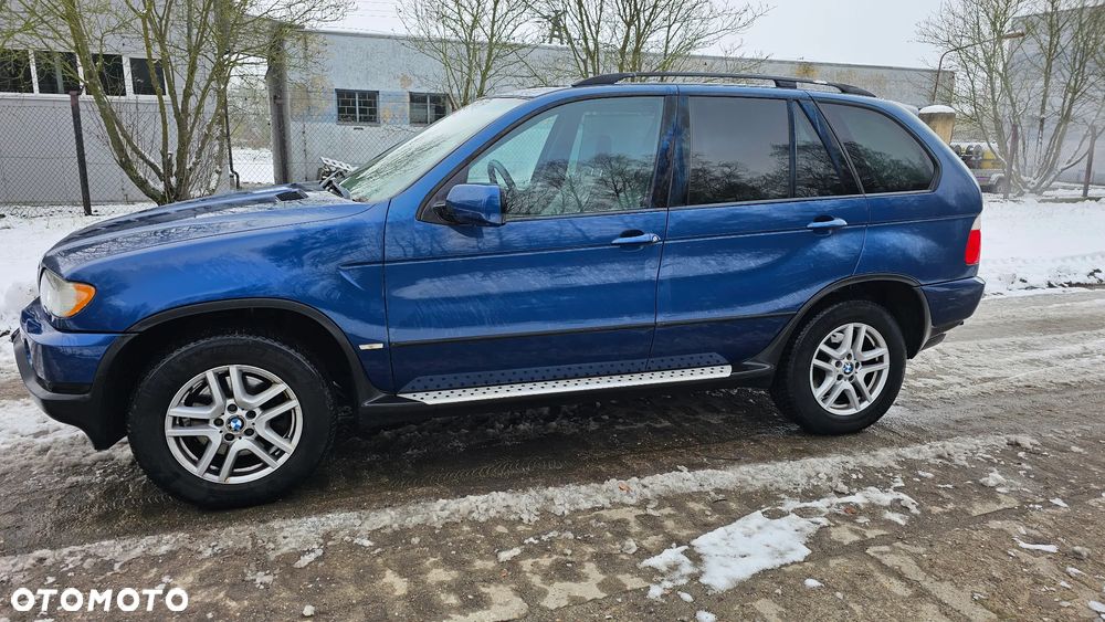 BMW X5 3.0 i Edition Exclusive - 3