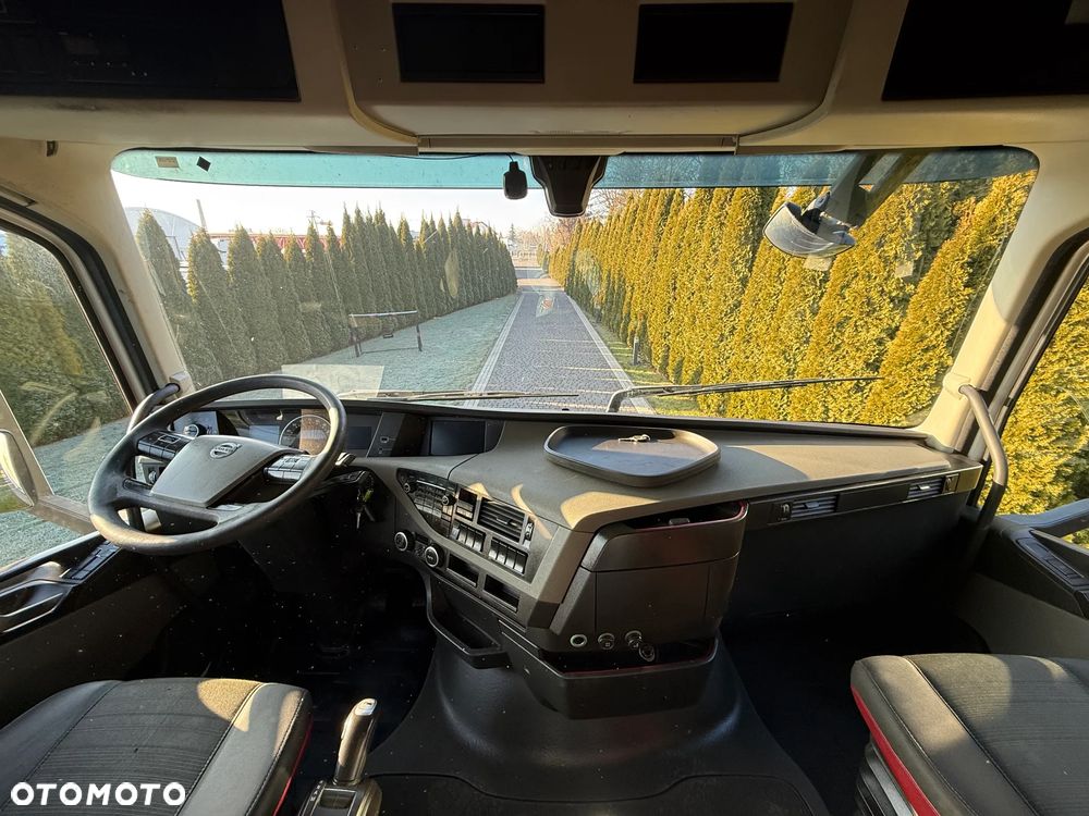 Volvo FH 500 SPOILER - 10