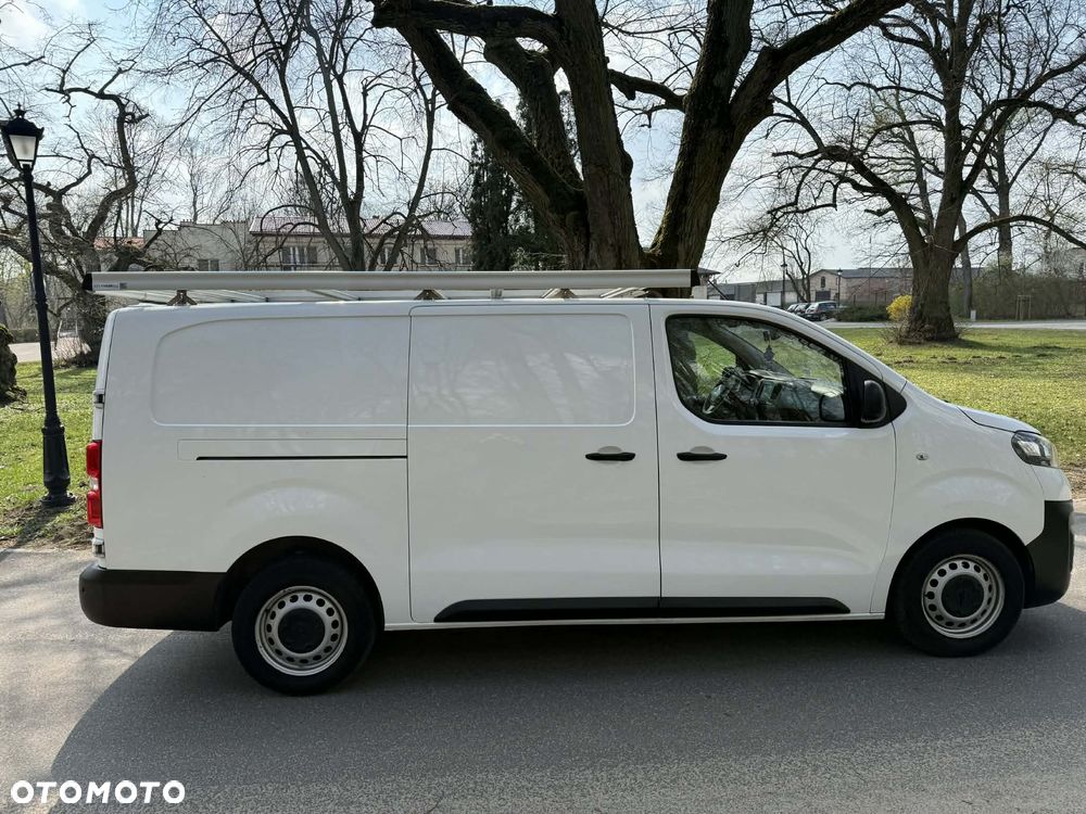 Opel Vivaro - 19