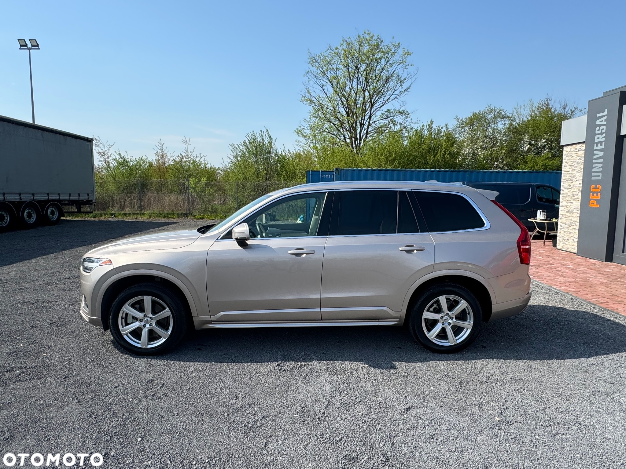 Volvo XC 90 - 5