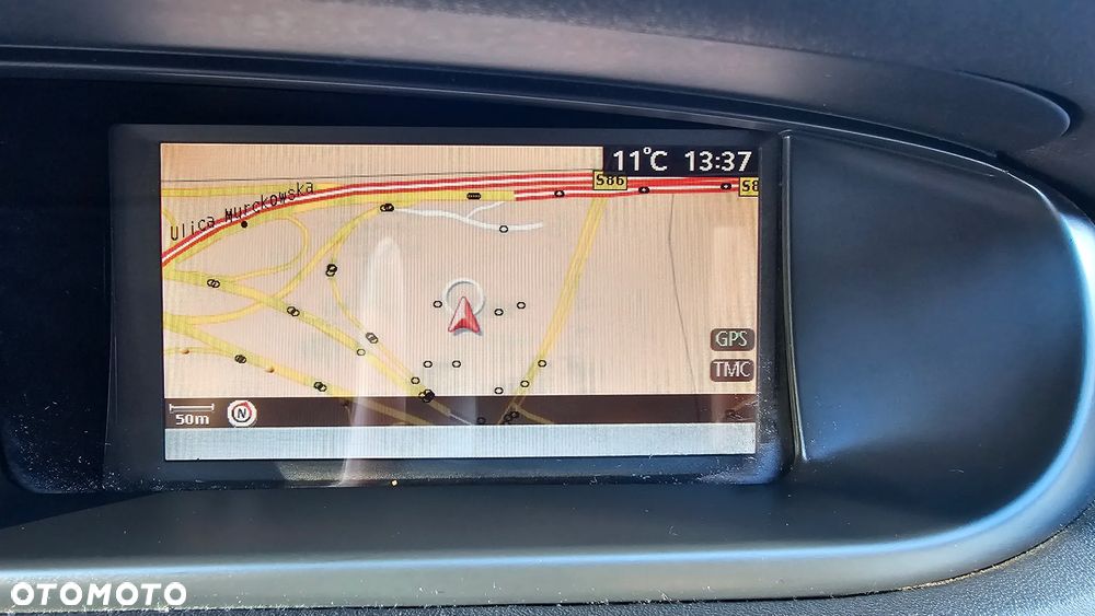 Renault Scenic 1.6 16V Emotion - 11