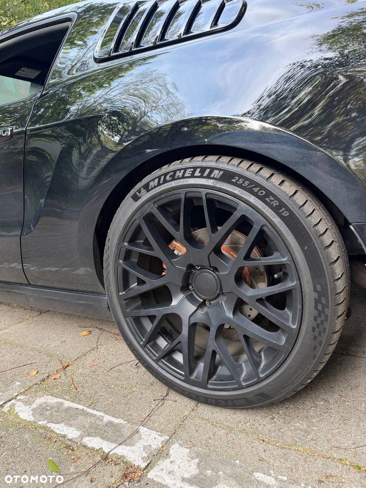 Ford Mustang 5.0 V8 GT - 3